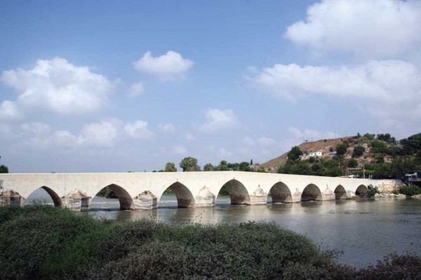 Adana Misis Köprüsü